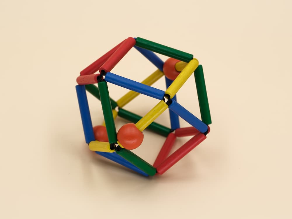 Balle de préhension flexible en bois