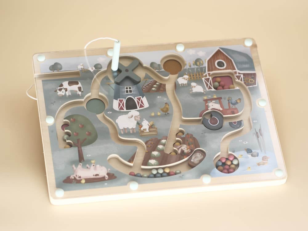 Labyrinthe magnétique de la ferme