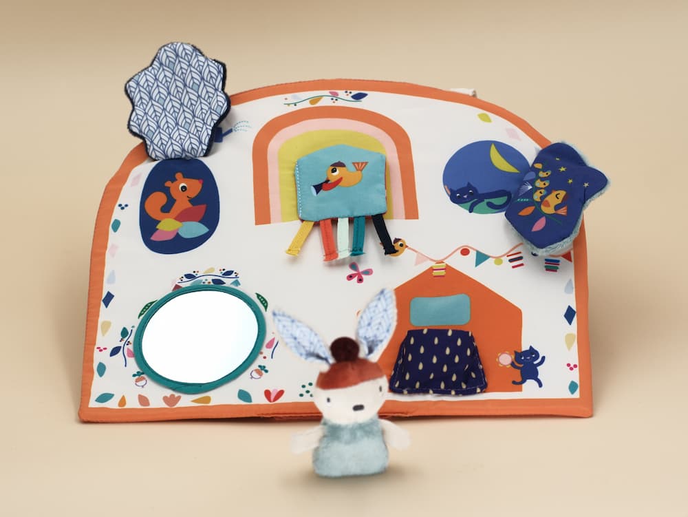 Tableau d'activités Lapin