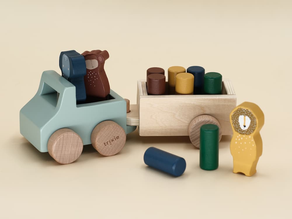 La voiture remorque des animaux